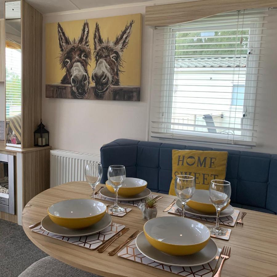 Holiday Home Breaks At Tattershall Lakes Coningsby Εξωτερικό φωτογραφία